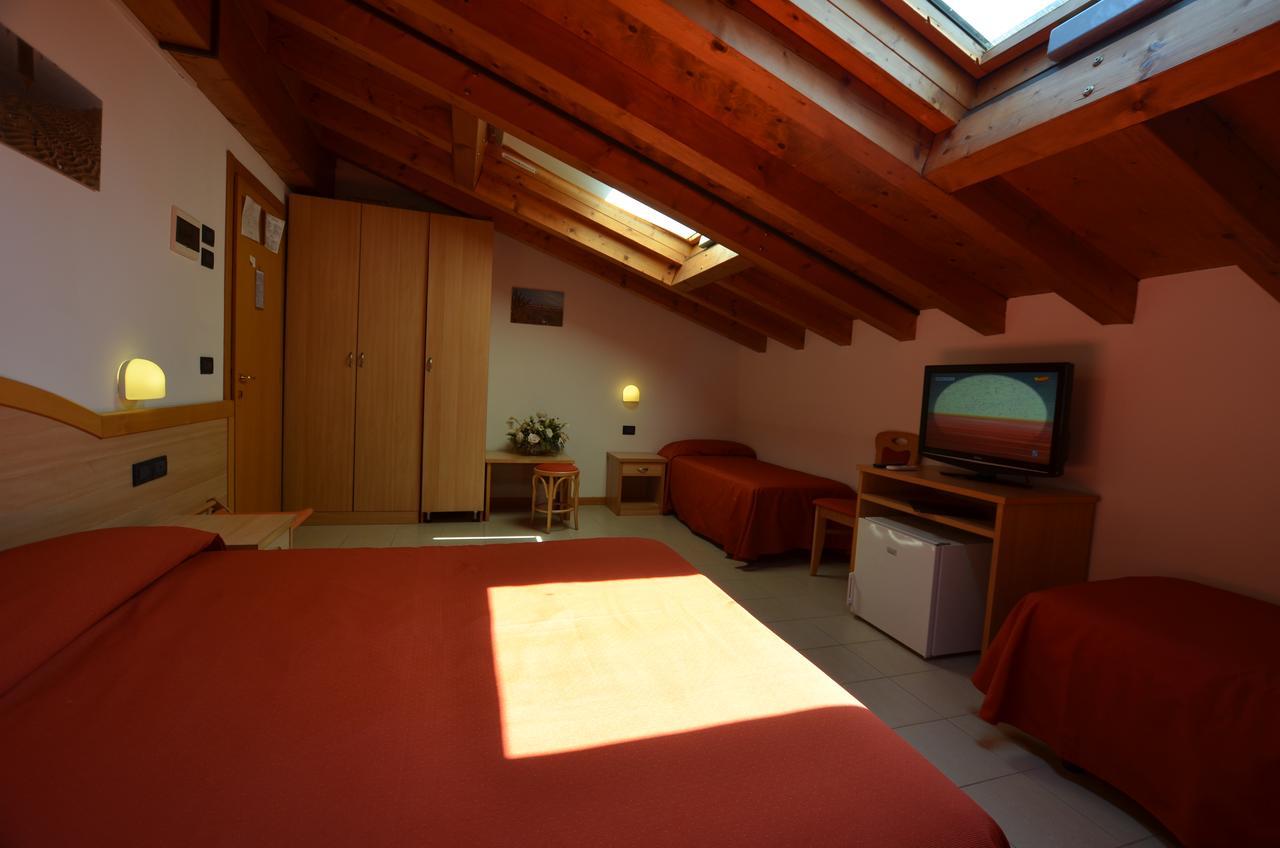 Hotel Tivoli Lignano Sabbiadoro Extérieur photo