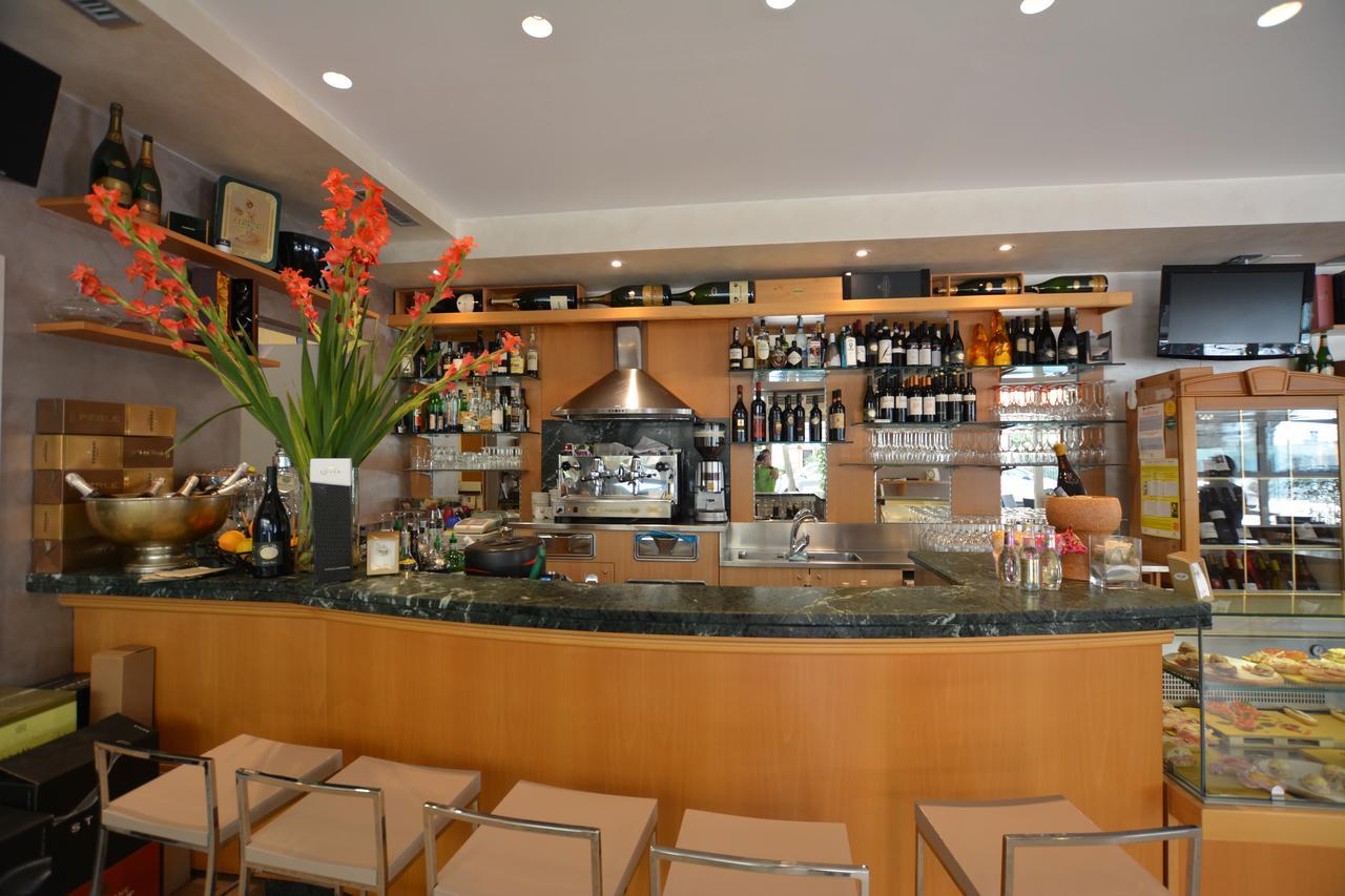 Hotel Tivoli Lignano Sabbiadoro Extérieur photo